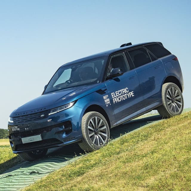 DAILY: Range Rover Sport Electric, U.S. Improves and Ford Truck Prototypes Spotted | 21 Jul 2026