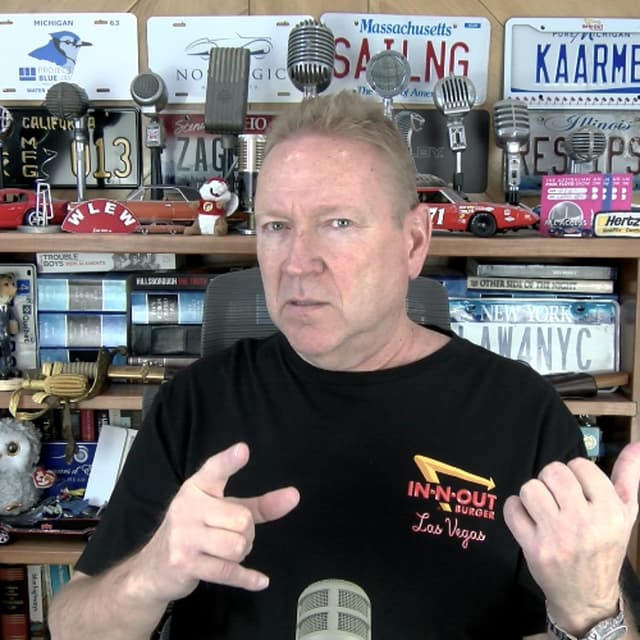 Store Clerk Buys Winning Lottery Ticket a Day After the Drawing