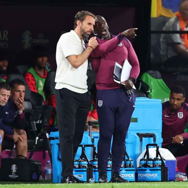 Jimmy Floyd Hasselbaink: Working under Gareth Southgate, England World Cup hopes & Chelsea's UCL push