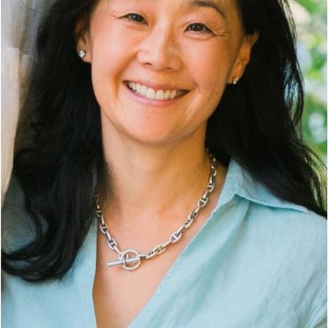 Texting MYDOC for better diabetes care featuring Dr. Eiko Waida