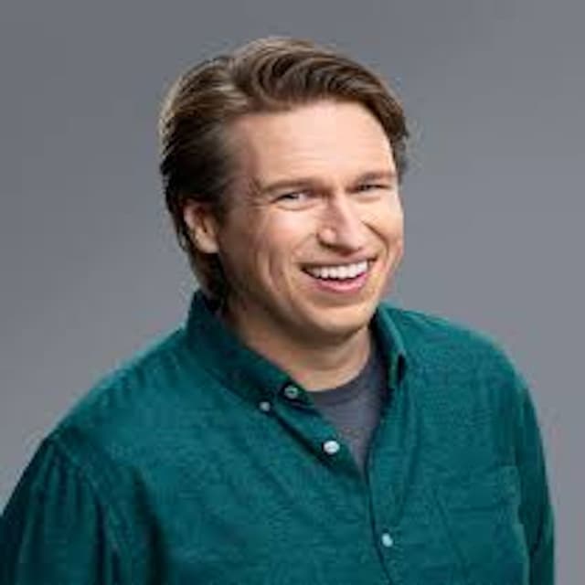 Pete Holmes Talks New Special ‘Silly Silly Fun Boy,’ Standup Craft, and Spirituality